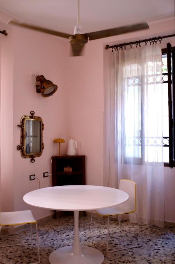 Venetian pink apartment in Dorsoduro Eksteriør bilde